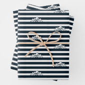 TAZ™ versteckt sich in Streifen Geschenkpapier Set (Beispiel)