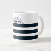 TAZ™ versteckt sich in Streifen Jumbo-Tasse (Vorderseite Rechts)