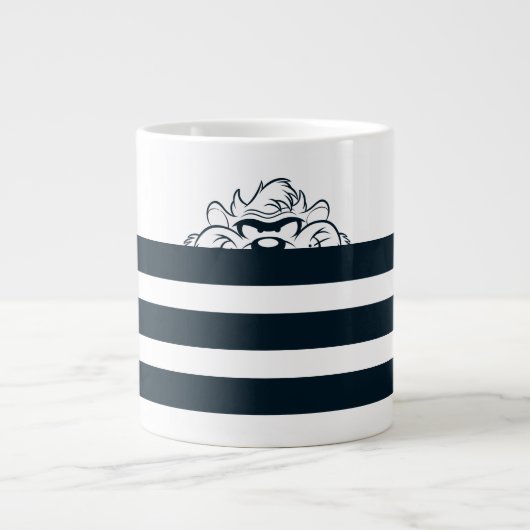 TAZ™ versteckt sich in Streifen Jumbo-Tasse (Vorderseite)