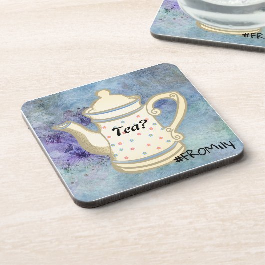 Tea? #FROMily from Fandom Liu Diner Design Getränkeuntersetzer (Linke Seite)