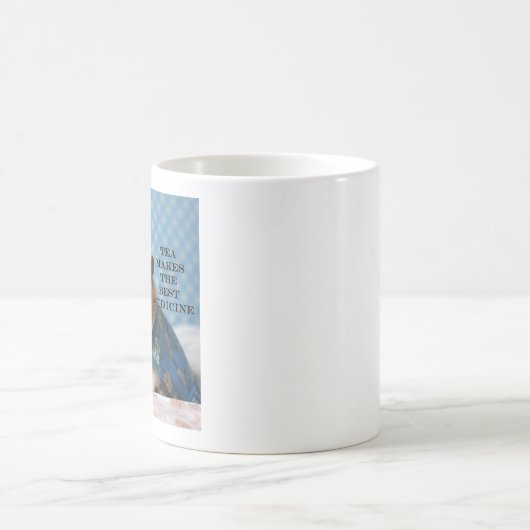 Tea macht die beste Medizin Guinea Schweinefleisch Kaffeetasse (Mittel)