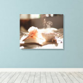 Tea Time mit einem guten Buch Leinwanddruck (Insitu (Holzboden))