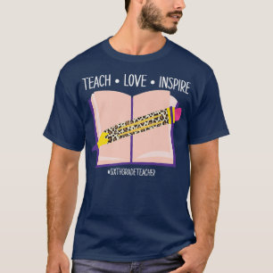 Teach Liebe Inspirier Valentinstag Buch 6. Klasse T-Shirt