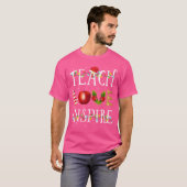 Teach Liebe Inspirierte Funny Christmas T-Shirt (Vorne ganz)