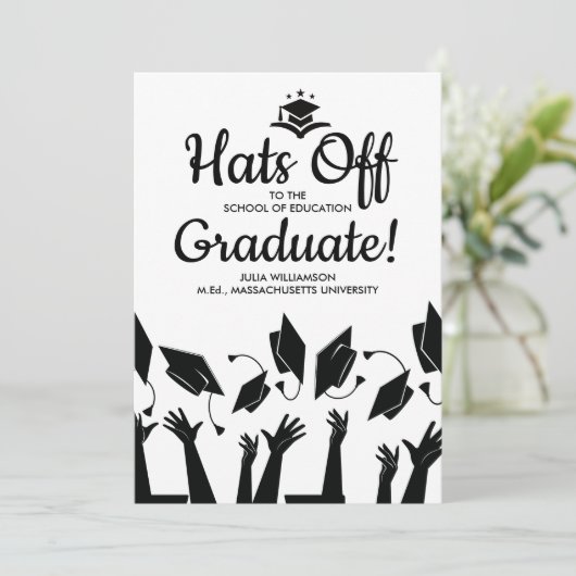 Teacher Hats Off Grad Foto Party Einladung (Stehend Vorderseite)
