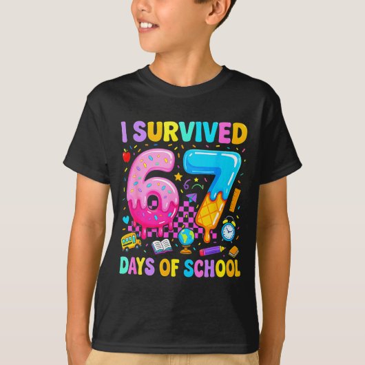 Teachers Students 67 Days Of School Funny Meme Six T-Shirt (Vorderseite)