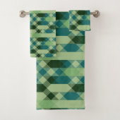 Teal and green geometric pattern badhandtuch set (Insitu)