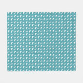 Teal and White Butterfly and Dragonfly Pattern Fleecedecke (Vorderseite (Horizontal))