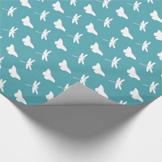 Teal and White Butterfly and Dragonfly Pattern Geschenkpapier (Ecke)