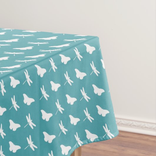 Teal and White Butterfly and Dragonfly Pattern Tischdecke (Beispiel)