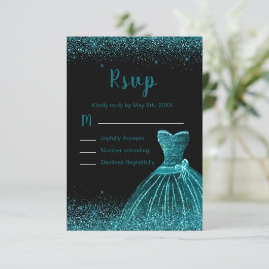 Teal Blue Dress Faux Glitter Quinceanera RSVP Karte (Stehend Vorderseite)