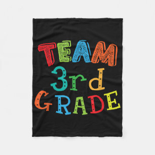 Team 3. Klasse - Kinder und Spieler der dritten Kl Fleecedecke
