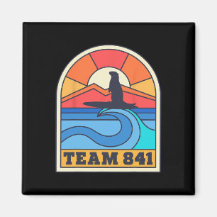 Team 841 Otter Surft an der kalifornischen Küste L Magnet