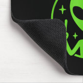 Team Alien – Funny Green Extraterrestrial Peace Si Mousepad (Ecke)