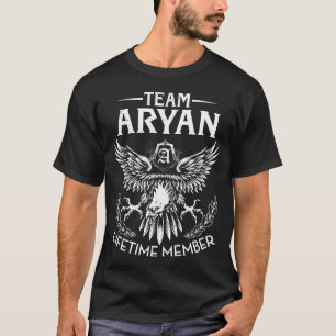 Team ARYAN.png Familienname für Lebensläufe T-Shirt