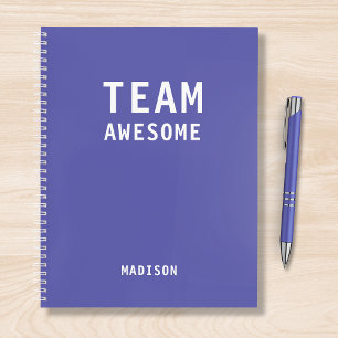 Team Awesome Lila Personalisierter Name Notizblock