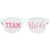 Team Bride Classy Pink Script Partybrille (Vorderseite)