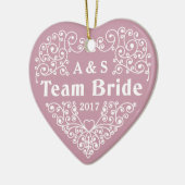 Team Bride kundenspezifische Monogramme und Datums Keramik Ornament (Links)