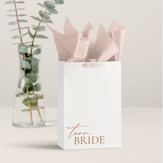 Team Bride Minimalistisch Elegante White Bachelore Mittlere Geschenktüte