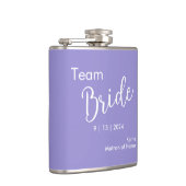 Team Bride Typografie Vinyl Wrapped Flask Flachmann (Rechts)