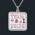 TEAM BRIDE Wedding Bridesmaid Gift Necklace Versilberte Kette<br><div class="desc">Necklace präsentiert eine originelle Marker-Illustration einer Reihe von Hochzeitsszenarien,  darunter eine Boutonniere,  Glocken,  Bouquet und Bugs-Krawatte,  mit TEAM BRIDE in einem lustigen Schriftart. Eine großartige Brautjungfrau / Brautparty Geschenk!</div>