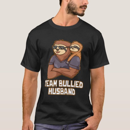 Team Bullied Husband Naughty Daddy Playful Dad Pu T-Shirt (Vorderseite)