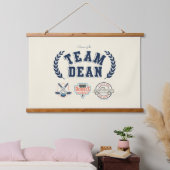 Team Dean Gilmore Girls Design Wandteppich Mit Holzrahmen (Schlafzimmer)