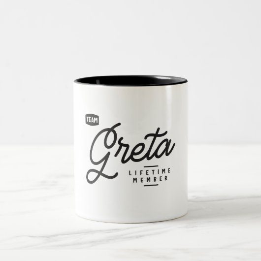 Team Greta Lifetime-Member Personalisiert Name Zweifarbige Tasse (Mittel)
