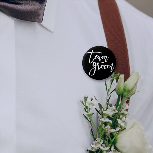Team Groom Brush Script Bow Krawatte Chic Wedding  Button
