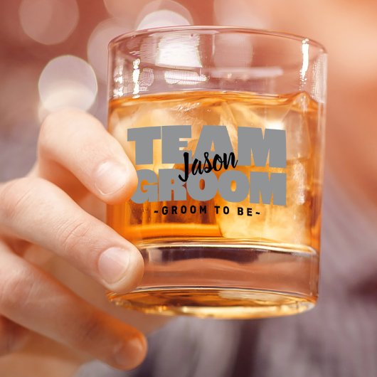 Team Groom zu sein Hochzeitname Schwarz Graue Ange Whiskyglas