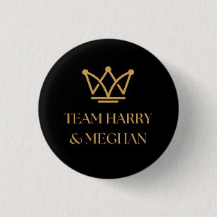 TEAM HARRY & MEGHAN MIT GOLD CROWN BUTTON