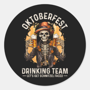 Team Lasse Get Schnitzel gegenüber Halloween Skele Runder Aufkleber