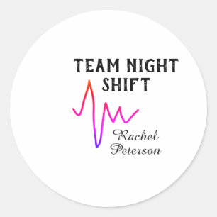 Team-Nachtschwester Arzt medizinischer Name Herz l Runder Aufkleber