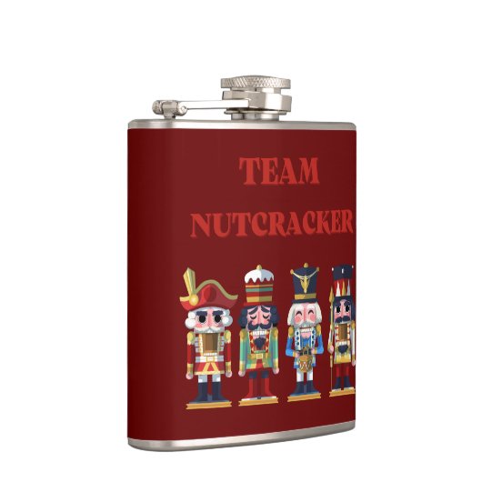 Team NutcrackerFlask Flachmann (Rechts)