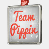 Team-Pippinapfel Ornament Aus Metall (Links)