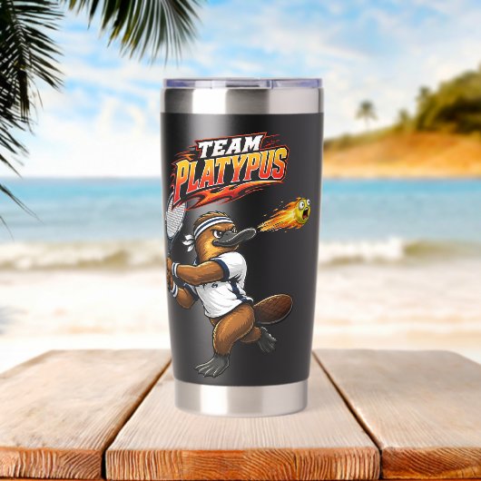 Team Platypus Tennis Thermobecher (Strand (gedreht))