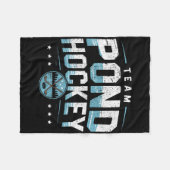 Team Pond Hockey (1) Fleecedecke (Vorderseite (Horizontal))
