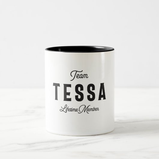 Team Tessa Lifetime Member Personalisiert Name Zweifarbige Tasse (Mittel)