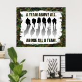 Team vor allem (Hockey-Poster) Poster (Heimbüro)