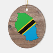 Teamtanzania-Flaggen-Karte auf Holz Keramik Ornament (Links)