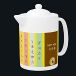 Teapot - Die acht Wochen der großen Pleite<br><div class="desc">Erleben Sie die spirituelle Reise der Acht Wochen der Großzündung mit diesem wunderschön gestalteten Teekessel. Jeder Teil ist mit lebendigen, farbenfrohen Streifen und authentischer Amharischer Schrift verziert und spiegelt die Themen des Glaubens und der Reflexion wider. Ergänzt wird das Design durch einen inspirierend biblischen Vers, der als Erinnerung der heiligen...</div>
