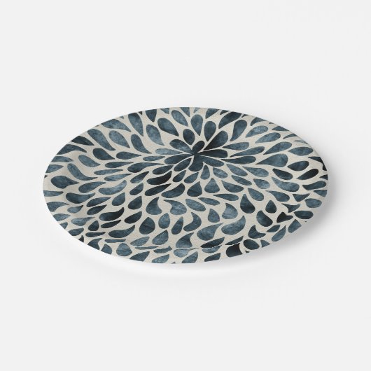 Teardrop Petals Pappteller (Schrägansicht)