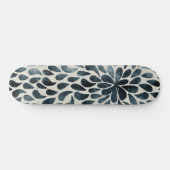 Teardrop Petals Skateboard (Horizontal)