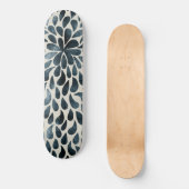 Teardrop Petals Skateboard (Vorderseite)