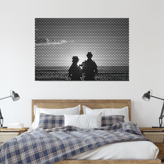 Tech White & Black Halftone Effect Couple on Beach Leinwanddruck (Insitu (Schlafzimmer))