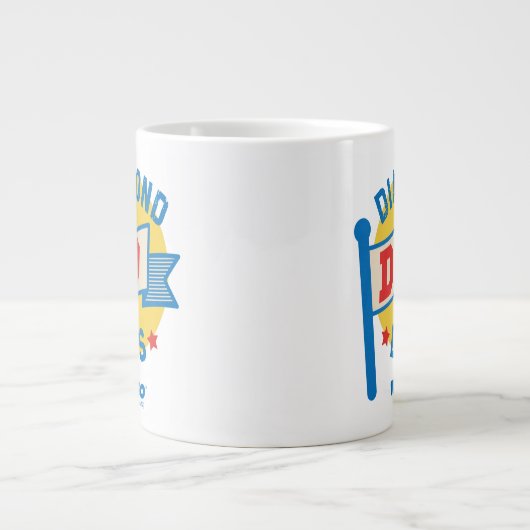 Ted Lasso | Diamond Hogs Pennant Graphic Jumbo-Tasse (Vorderseite)