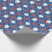 Ted Lasso | Face and Ball Diamond Pattern Geschenkpapier (Ecke)
