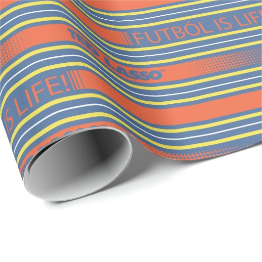 Ted Lasso | Fútbol is Life Stripe Pattern Geschenkpapier (Rolleneckpunkt)
