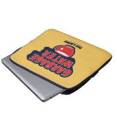 Ted Lasso | Garbage Water Tea Graphic Laptopschutzhülle (Vorne Knopf)