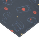 Ted Lasso | Muster für Tee und Biscuit-Symbol Tischdecke (Schrägansicht)